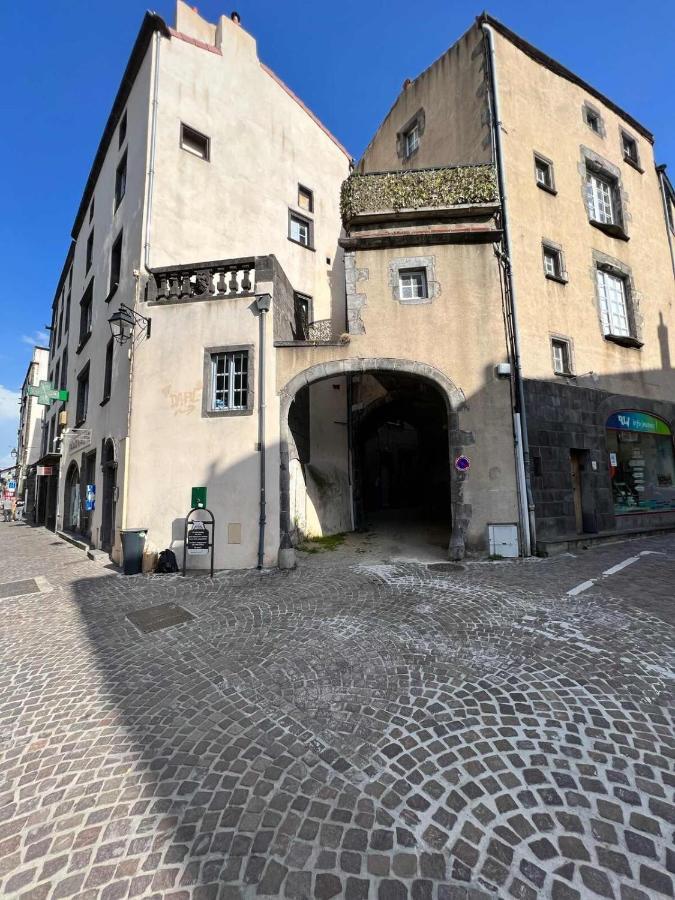 Charmant Studio, Au Coeur De La Ville De Riom Zewnętrze zdjęcie